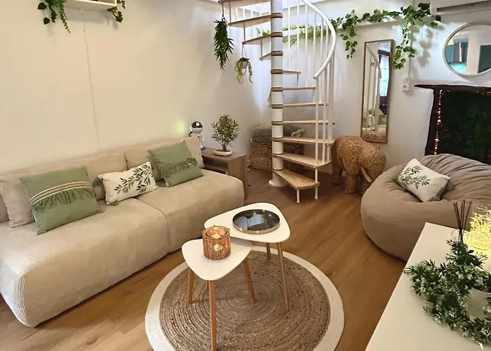 Vakantiehuis L 'ecrin - Balneo & Cineroom