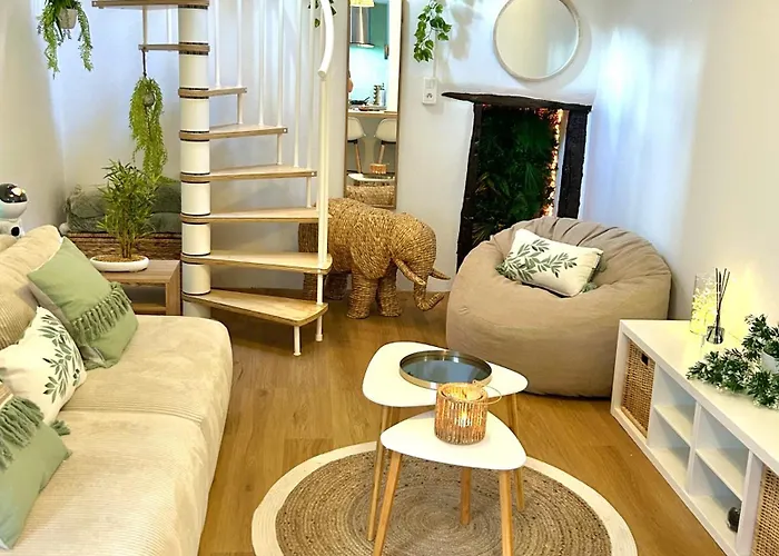 Vakantiehuis L 'ecrin - Balneo & Cineroom Poitiers