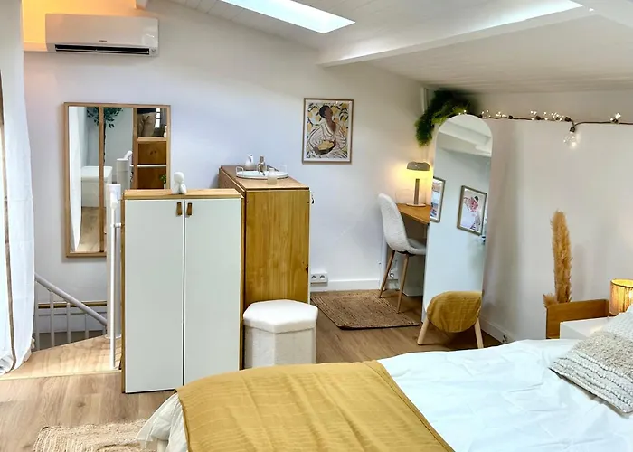 L 'ecrin - Balneo & Cineroom *